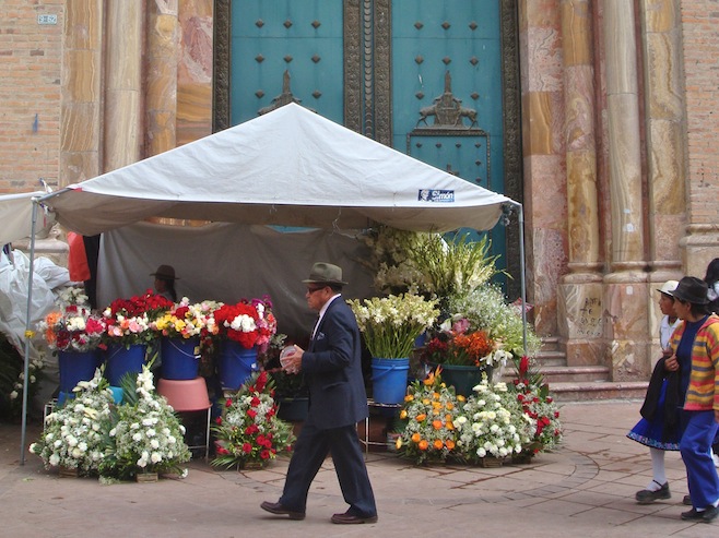 ECU Cuenca New Cathedral2